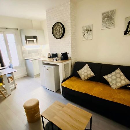 Enghien-Les-Bains: Studio Au Coeur Du Centre Ville. Exterior foto